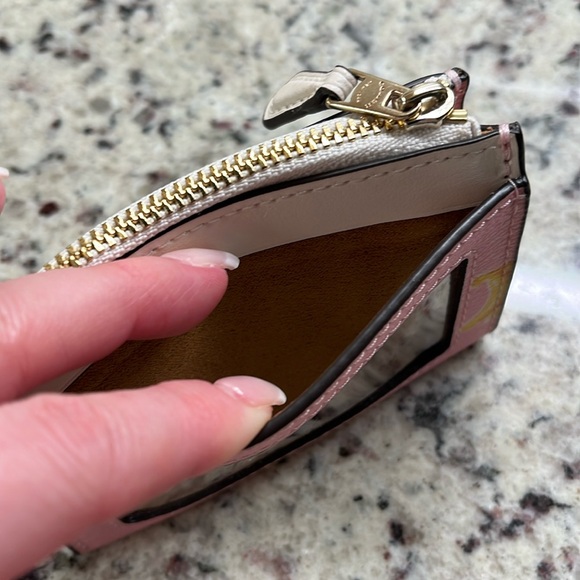 Coach Skinny ID Case with Banana Print EUC - Picture 7 of 10